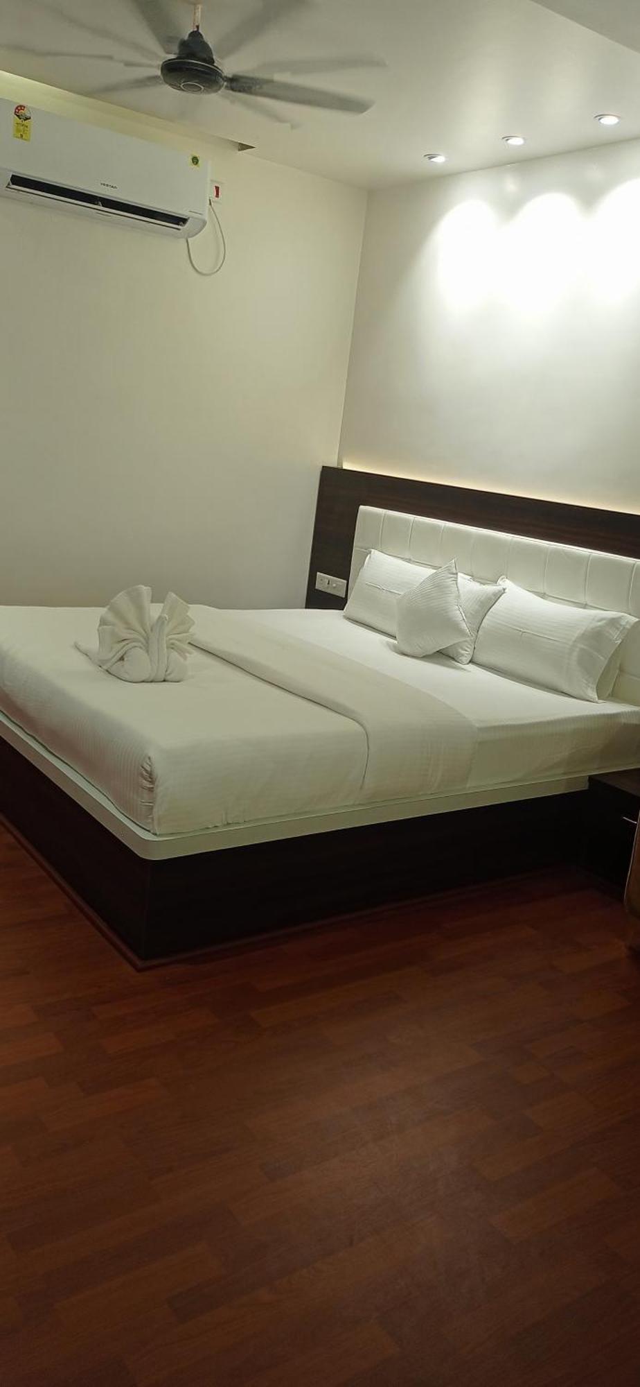 Hotel Jvw Arena Motihari Ngoại thất bức ảnh